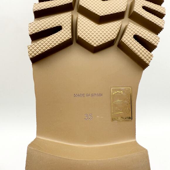 La Canadienne Womens Padma Boots EU 35 US 5 Brown Suede Lug Sole NIB